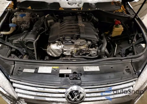 2015 Volkswagen Touareg V6 from USA, damaged, VIN WVGEF9BP8FD006824